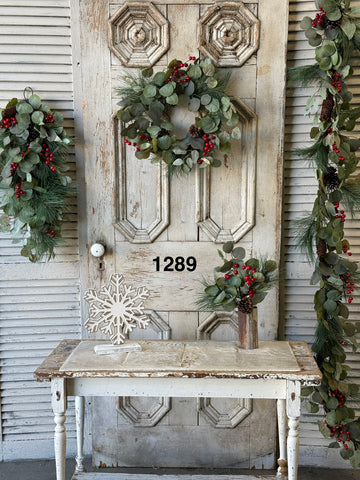 Sample Lot | Lot 1289 | Holiday | $70