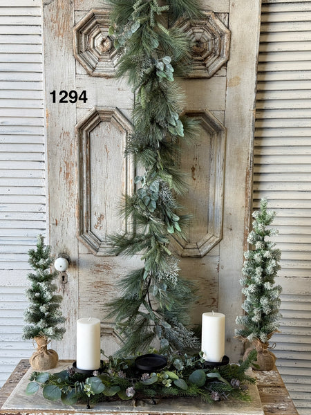 Sample Lot | Lot 1294 | Holiday