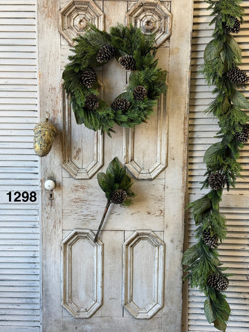 Sample Lot | Lot 1298 | Holiday | $75
