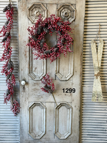 Sample Lot | Lot 1299 | Holiday