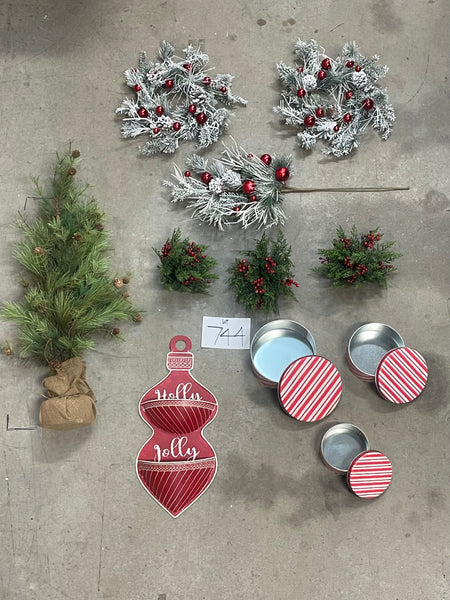 Sample Lot | Lot 744 | Holiday | $50