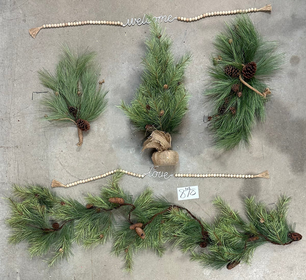 Sample Lot | Lot 878 | Holiday | $65