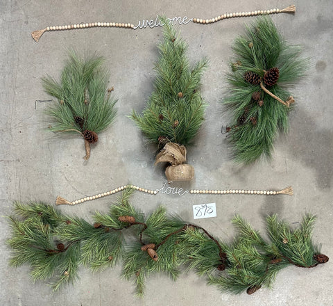 Sample Lot | Lot 878 | Holiday | $65