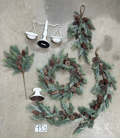 Sample Lot | Lot 933 | Holiday | $75