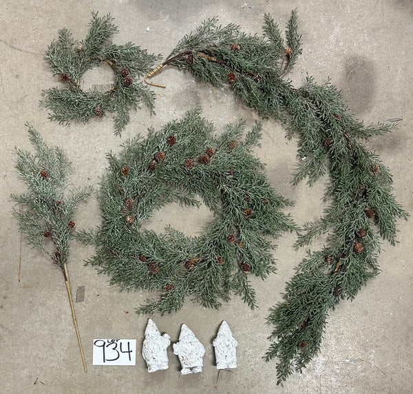 Sample Lot | Lot 934 | Holiday | $70