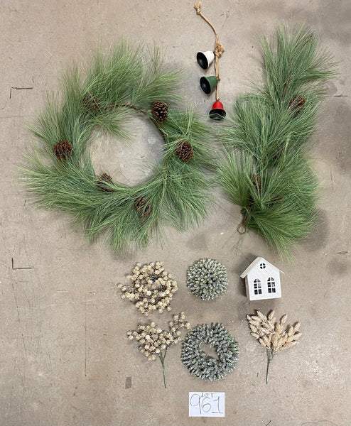 Sample Lot | Lot 961 | Holiday | $50