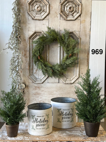 Sample Lot | Lot 969 | Holiday | $60