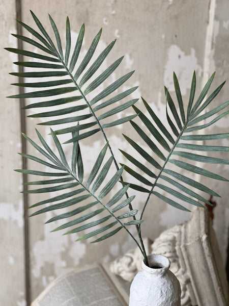 Placid Skies Palm Spray | 36"