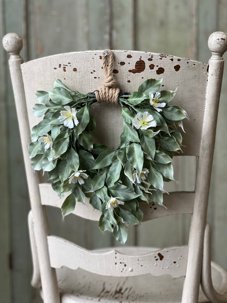 Idle Hour Wreath | 10.5" | White | NOT CURRENTLY IN STOCK-New For Spring 2026!