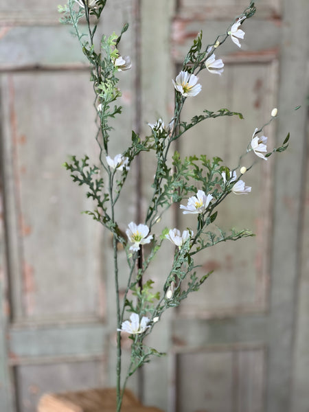 Seneca Blooms | 40" | White | NOT CURRENTLY IN STOCK-New For Spring 2026!