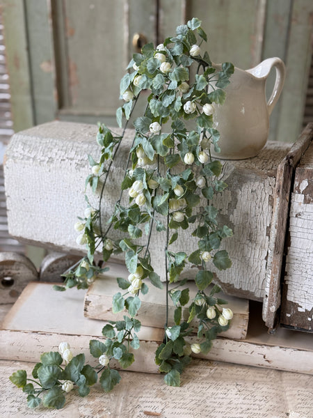 Sweetwild Hanging | 26.5" | Cream | NOT CURRENTLY IN STOCK-New For Spring 2027!
