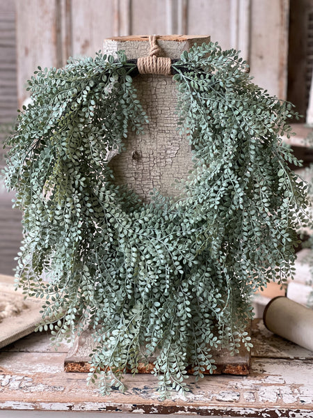 Tatler Leaves Hanging Wreath | 24" | NOT CURRENTLY IN STOCK - Spring 2026