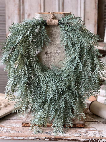 Tatler Leaves Hanging Wreath | 24" | NOT CURRENTLY IN STOCK - Spring 2026