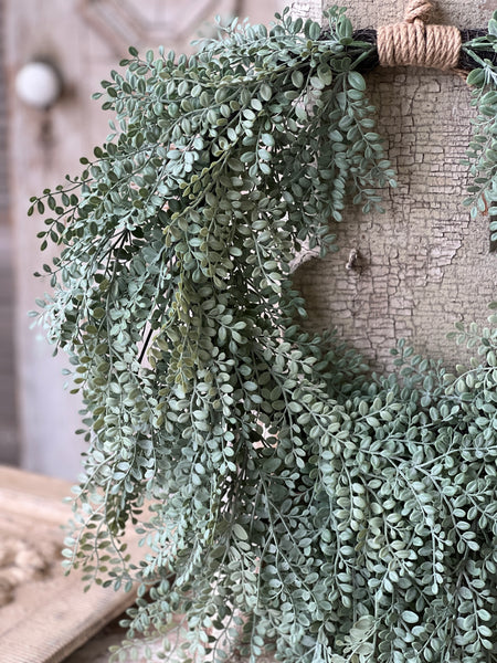 Tatler Leaves Hanging Wreath | 24" | NOT CURRENTLY IN STOCK - Spring 2026