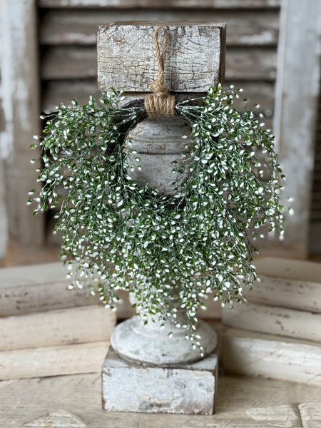 Little Luna Hanging Wreath | 13.25" | Green | NOT CURRENTLY IN STOCK-New For Spring 2027!