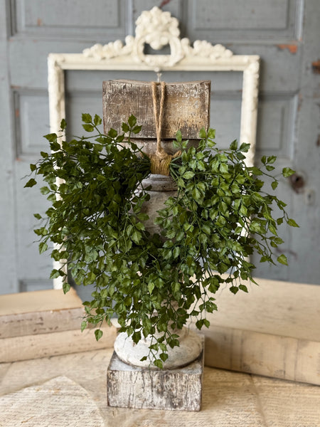 Tansy Leaf Hanging Wreath | 14" | NOT CURRENTLY IN STOCK-New For Spring 2027!