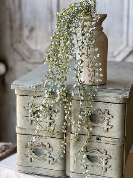 Dew Leaf Vine | 25" | NOT CURRENTLY IN STOCK - Spring 2026