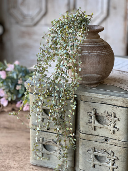 Dew Leaf Vine | 25" | NOT CURRENTLY IN STOCK - Spring 2026