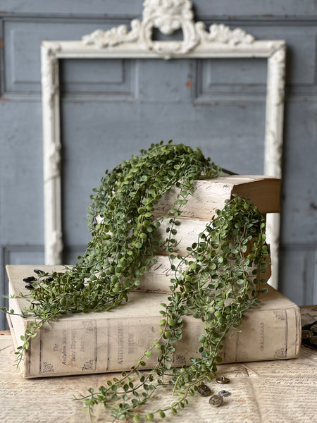 Boutonniere Vine Hanging | 23" | NOT CURRENTLY IN STOCK-New For Spring 2026!