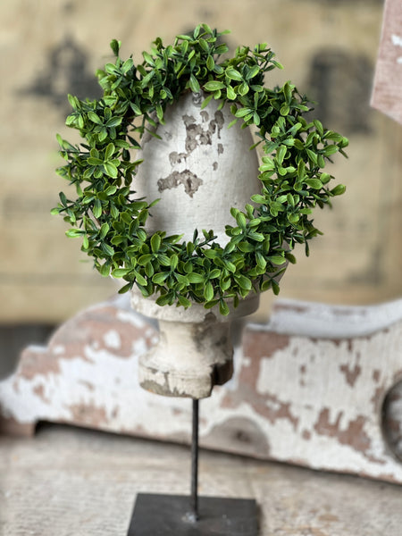 Lyric Boxwood Candle Ring | 7.5" | NOT CURRENTLY IN STOCK - ETA December