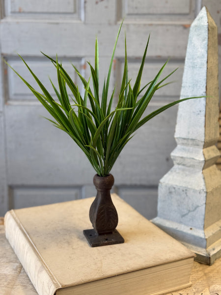 Harrow Grass Bush | 16" | NOT CURRENTLY IN STOCK-New For Spring 2027!