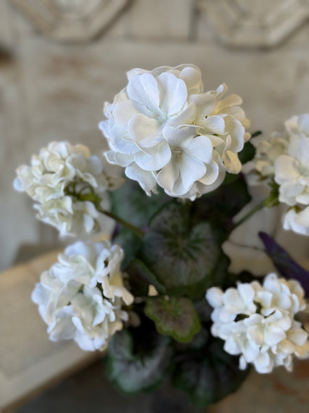 Porch Side Geranium Bush | 17.5" | Cream | NOT CURRENTLY IN STOCK-New For Spring 2027!