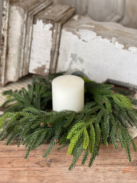 Norfolk Cascade Wreath | 18"