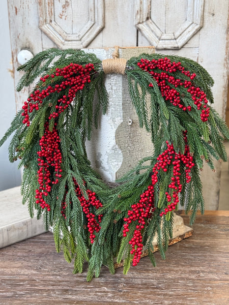 Cinderberry Norfolk Hanging Wreath | 24" | NOT CURRENTLY IN STOCK-New For Holiday 2026!
