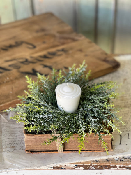 Glitzen Pine Candle Ring | 9"