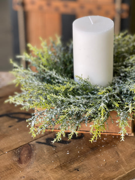 Glitzen Pine Candle Ring | 15"