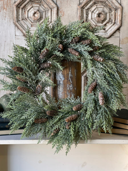 Luminous Cedar Wreath | 22" | SOLD OUT