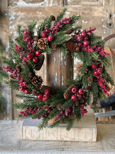 Bluster Berry Greens Wreath | 24" | SOLD OUT