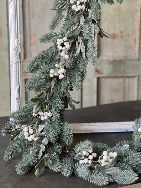 Calista Mistletoe Garland | 5' | SOLD OUT