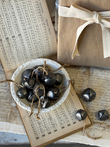 Pewter Pitch Bagged Bells (18pcs) | 25% OFF - DISCOUNT TAKEN IN OFFICE