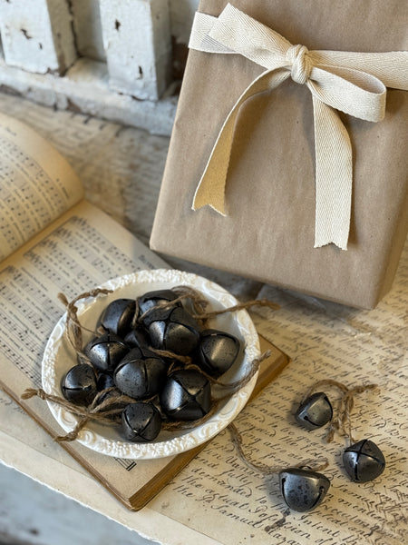 Pewter Pitch Bagged Bells (18pcs) | 25% OFF - DISCOUNT TAKEN IN OFFICE