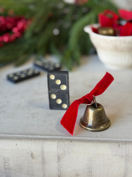 Crescendo Embellishment | Box/12 | NOT CURRENTLY IN STOCK-New For Holiday 2026!