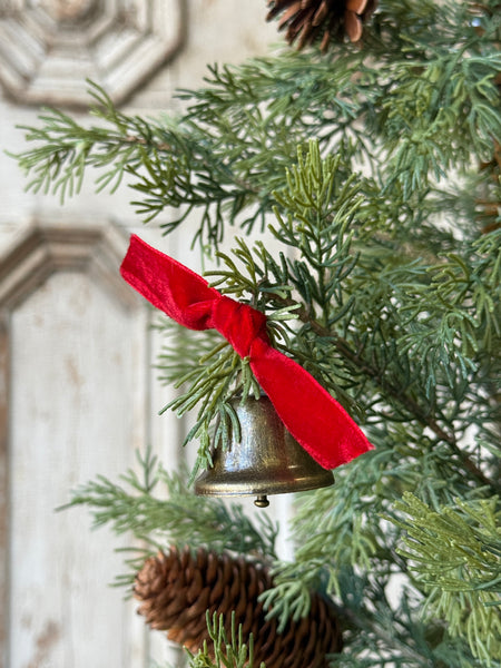 Crescendo Embellishment | Box/12 | NOT CURRENTLY IN STOCK-New For Holiday 2026!