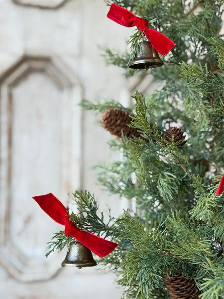 Crescendo Embellishment | Box/12 | NOT CURRENTLY IN STOCK-New For Holiday 2026!