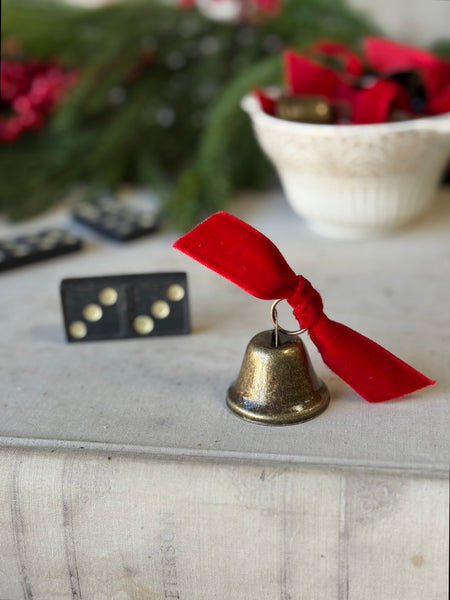 Crescendo Embellishment | Box/12 | NOT CURRENTLY IN STOCK-New For Holiday 2026!