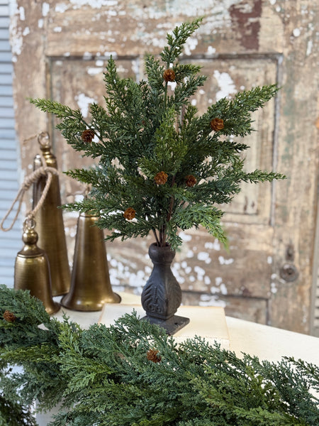 Woodbridge Cedar Bush | 20" | NOT CURRENTLY IN STOCK-New For Holiday 2026!