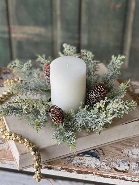 Peridot Gleam Cedar Candle Ring | 15" | SOLD OUT