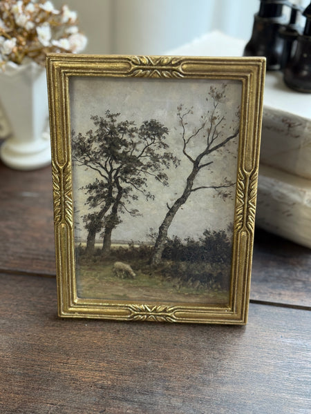 Pasture's Edge | 8" | NOT CURRENTLY IN STOCK-New For Holiday 2026!