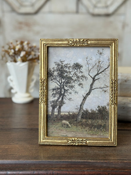 Pasture's Edge | 8" | NOT CURRENTLY IN STOCK-New For Holiday 2026!