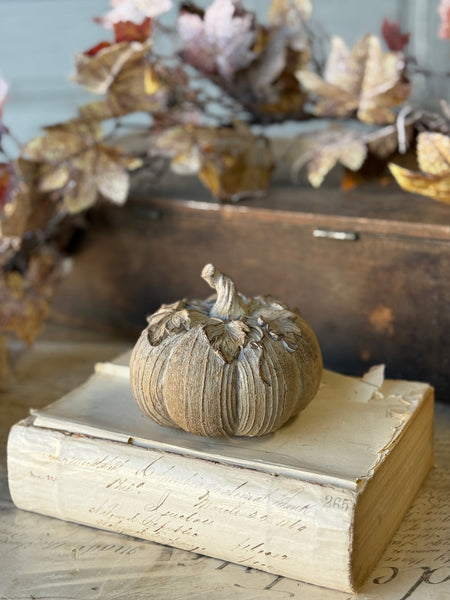 Furled Leaf Pumpkin | Small | NOT CURRENTLY IN STOCK-New For Holiday 2026!