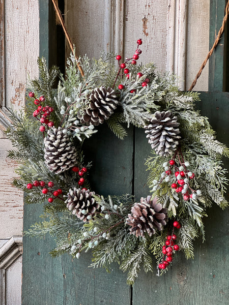 Tennison Pine Wreath | 22"