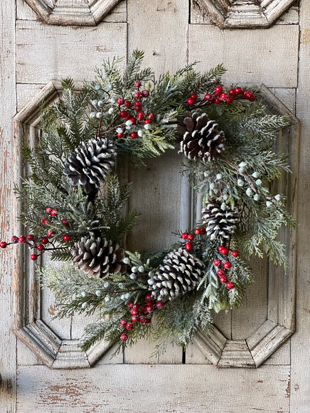 Tennison Pine Wreath | 22"