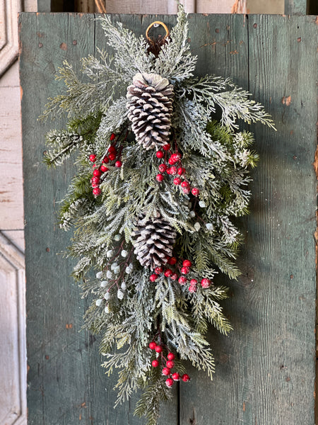 Tennison Pine Drop | 31"