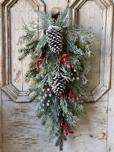 Tennison Pine Drop | 31"