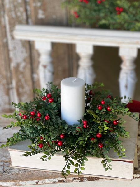 Lively Berry Bough Candle Ring | 16" | SOLD OUT