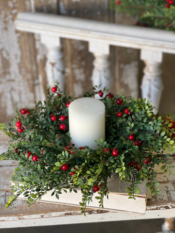 Lively Berry Bough Candle Ring | 22" | SOLD OUT